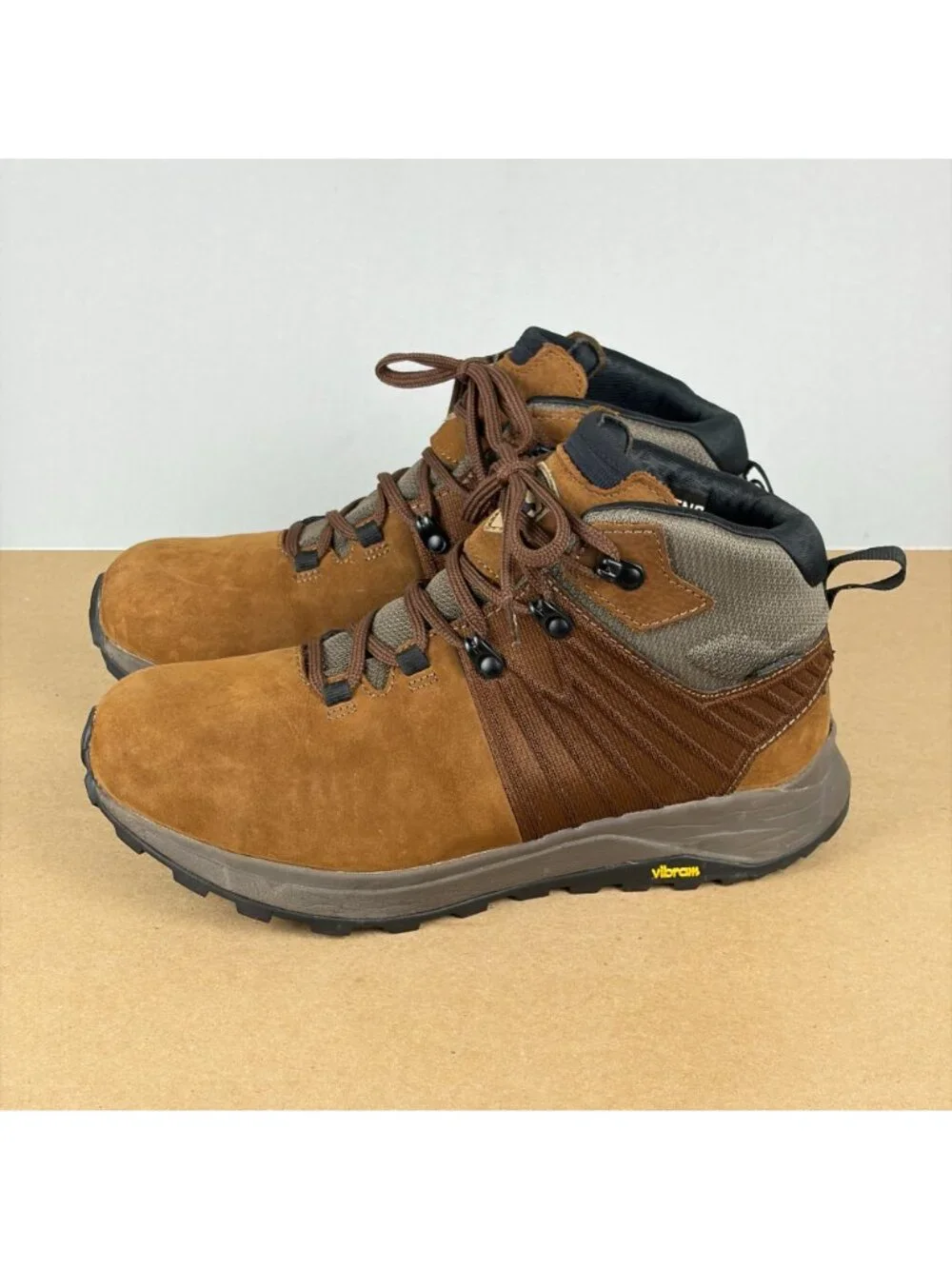 Irish Setter Cascade Waterproof Safety Toe Boots Mens 8 Brown Tan Lace Up